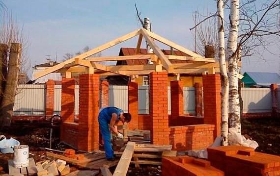 Фото возведения кирпичных стен беседки, smartmsk.ru Как построить стены беседки