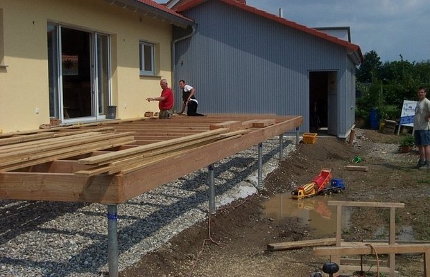 Что важно знать об особенностях оснований под веранду или террасу? Что важно знать об особенностях оснований под веранду или террасу?