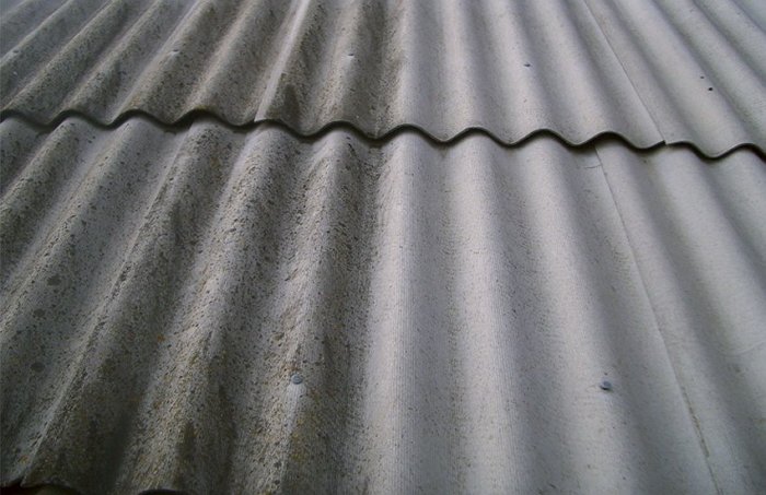 Фото очистки шиферной кровли от мусора, cleaningclub.ru Фото очистки шиферной кровли от мусора, cleaningclub.ru