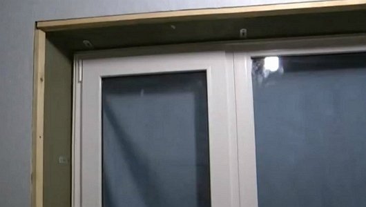 На фото - обрешетка для пластиковых откосов окна, otdelka-expert.ru На фото - обрешетка для пластиковых откосов окна, otdelka-expert.ru