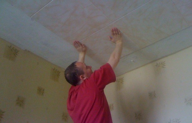 Процесс поклейки своими руками Процесс поклейки своими руками