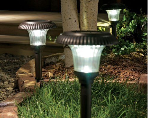 Фото фонарей на солнечных батареях, greenevolution.ru Фото фонарей на солнечных батареях, greenevolution.ru