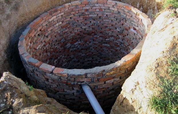 Сколько камер может быть у кирпичной локальной канализации? Сколько камер может быть у кирпичной локальной канализации?