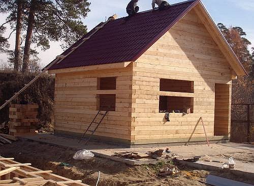 Фото строительства бани из бруса своими руками, plotnic.ucoz.ru Строительство бани из бруса своими руками – возводим стены
